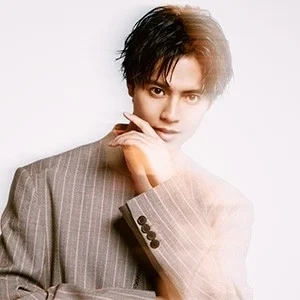 片寄涼太氏のポートレート